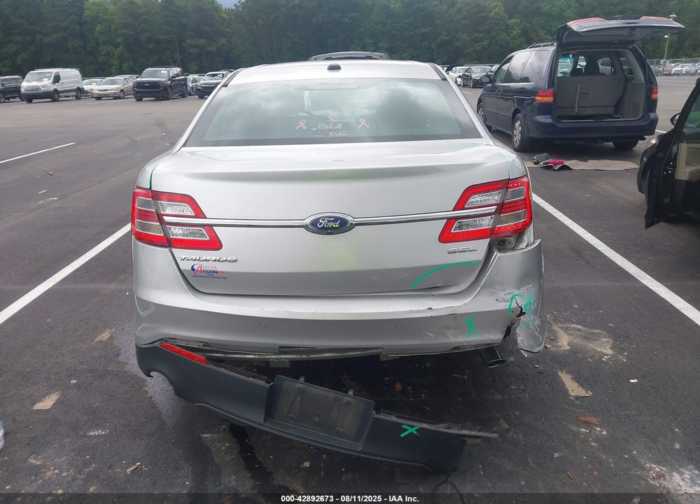 2018 FORD TAURUS VIN: 1FAHP2E85JG135188