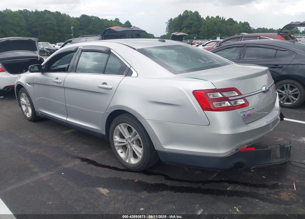 2018 FORD TAURUS VIN: 1FAHP2E85JG135188