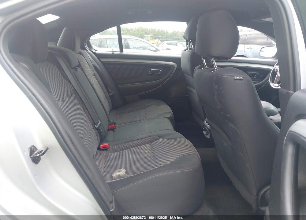 2018 FORD TAURUS VIN: 1FAHP2E85JG135188