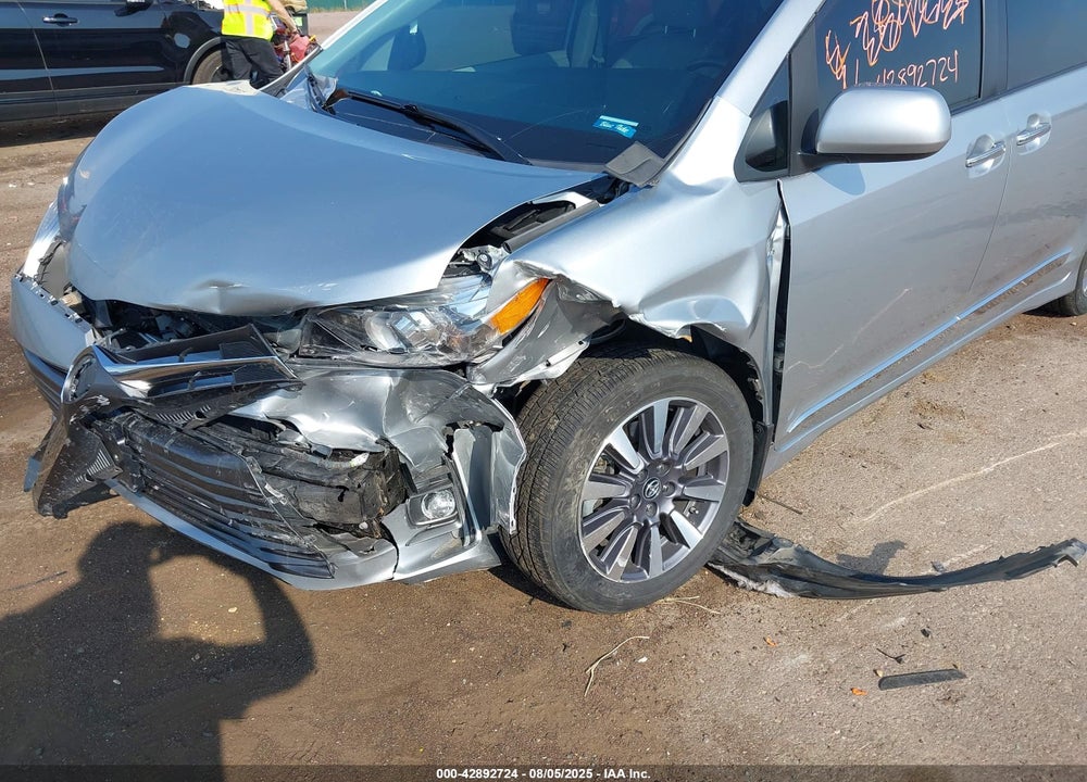 2020 TOYOTA SIENNA XLE/XLE PREMIUM/LIMITED/LIMITED PREMIUM VIN: 5TDDZ3DC1LS241578