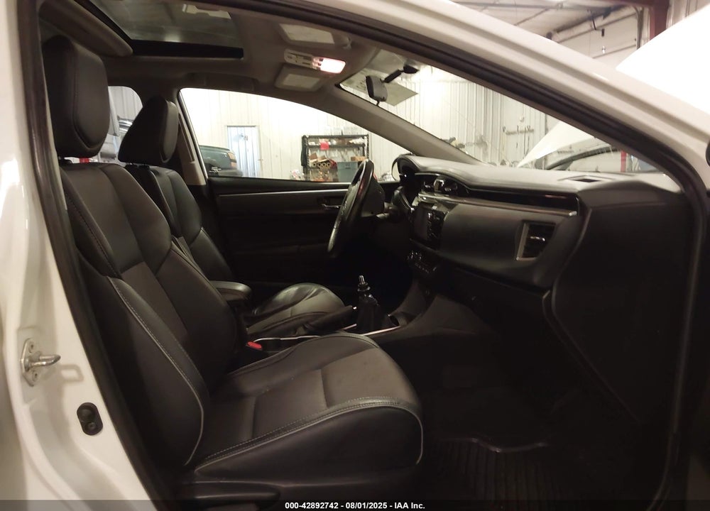 2015 TOYOTA COROLLA VIN: 5YFBURHEXFP353586