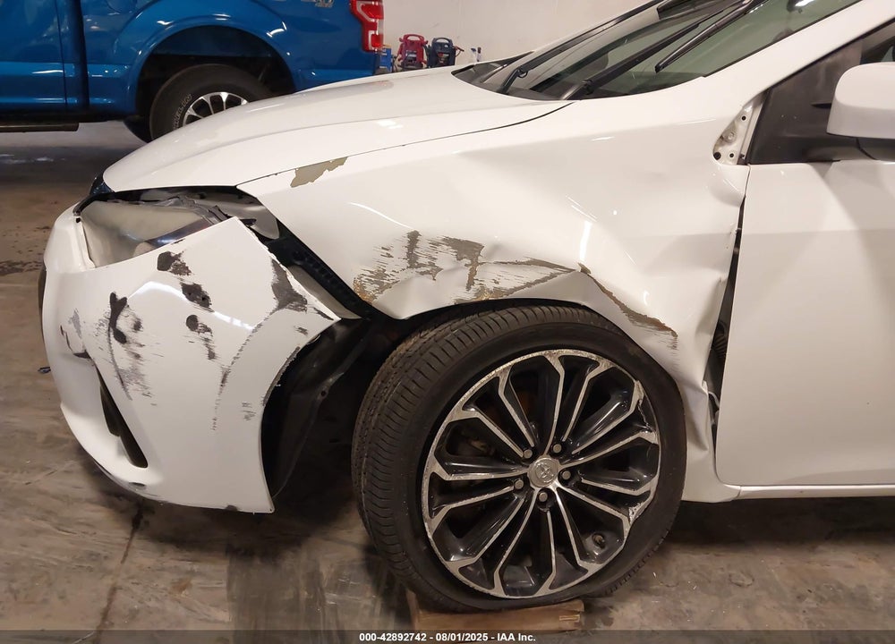 2015 TOYOTA COROLLA VIN: 5YFBURHEXFP353586