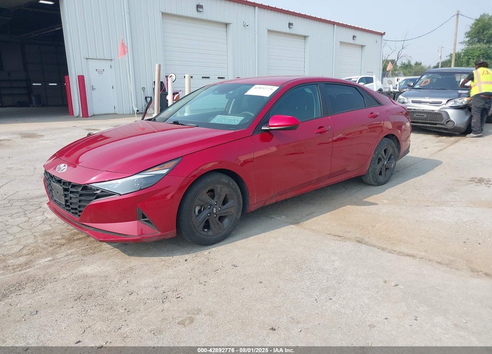 2021 HYUNDAI ELANTRA VIN: KMHLM4AG2MU117660