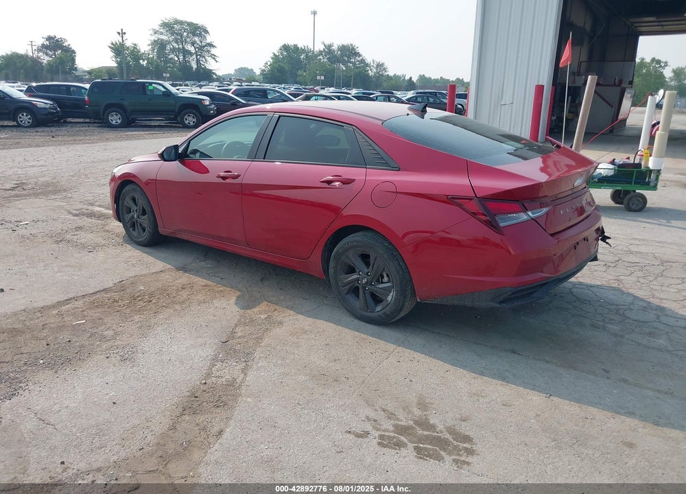 2021 HYUNDAI ELANTRA VIN: KMHLM4AG2MU117660