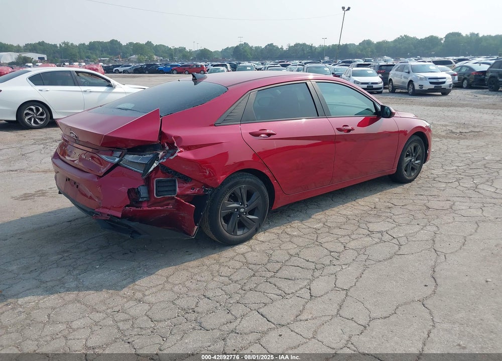 2021 HYUNDAI ELANTRA VIN: KMHLM4AG2MU117660