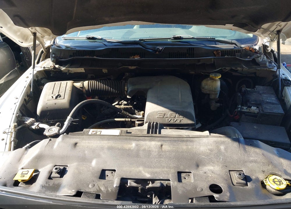 2018 RAM 1500 VIN: 3C6JR6DG2JG250882