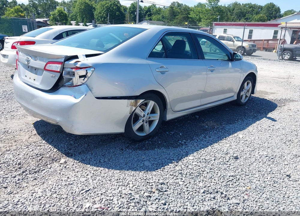 2014 TOYOTA CAMRY SE VIN: 4T1BF1FK3EU343662