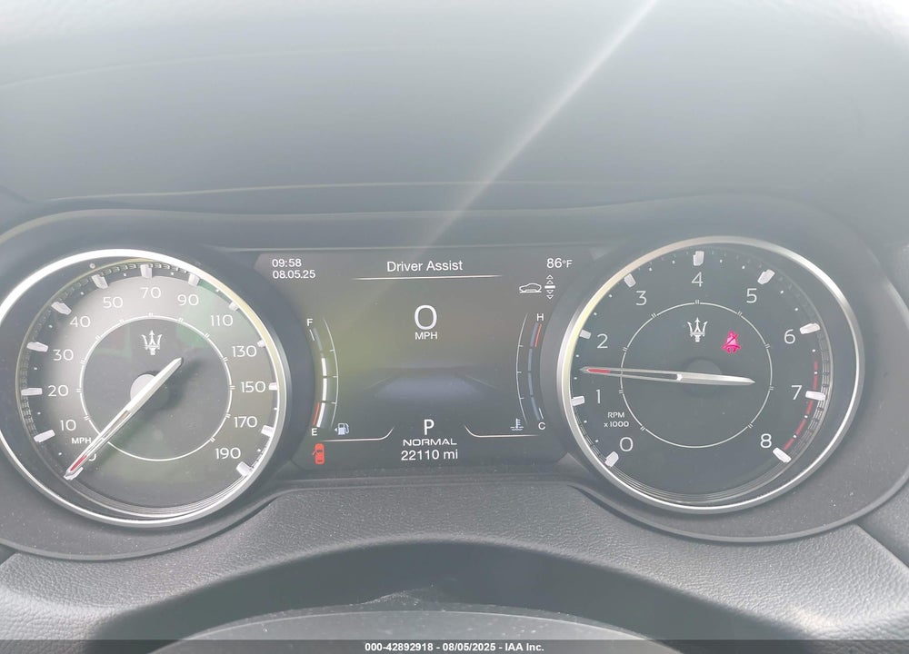 2023 MASERATI LEVANTE VIN: ZN661XUA3PX428650