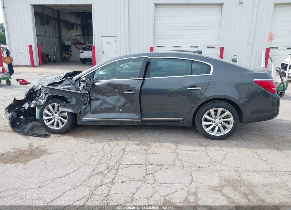 2016 BUICK LACROSSE VIN: 1G4GB5G35GF199927