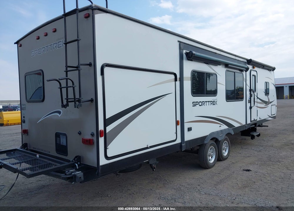 2017 VENTURE SPORTTREK VIN: 4EZT13227H8055423