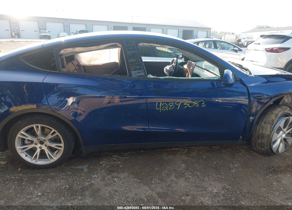 2021 TESLA MODEL Y VIN: 5YJYGDED0MF163305