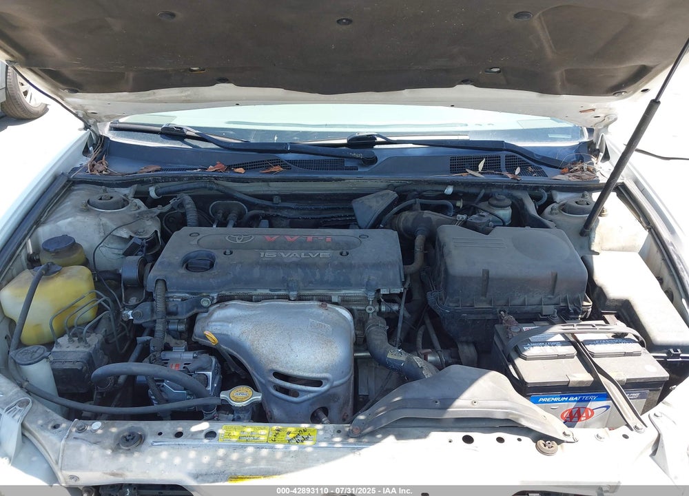 2002 TOYOTA CAMRY XLE VIN: JTDBE32K620060779