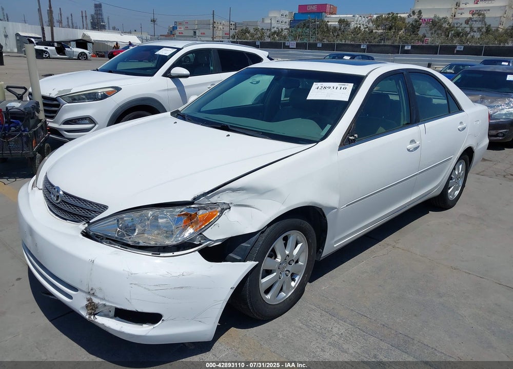 2002 TOYOTA CAMRY XLE VIN: JTDBE32K620060779