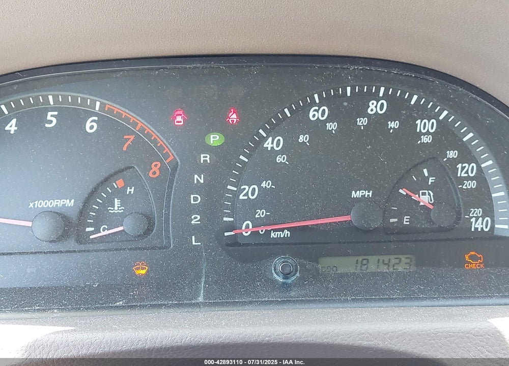 2002 TOYOTA CAMRY XLE VIN: JTDBE32K620060779