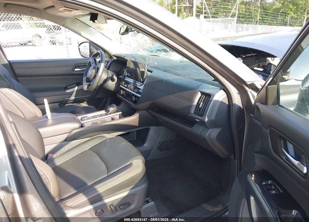 2025 NISSAN PATHFINDER VIN: 5N1DR3CD8SC204257