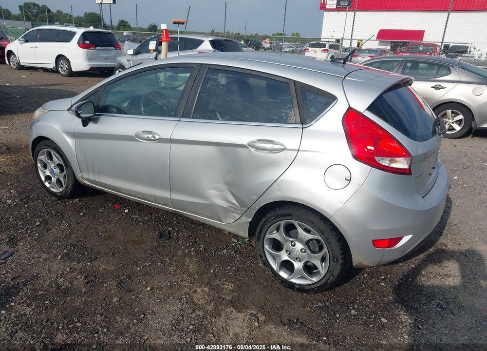 2011 FORD FIESTA VIN: 3FADP4FJ4BM239822