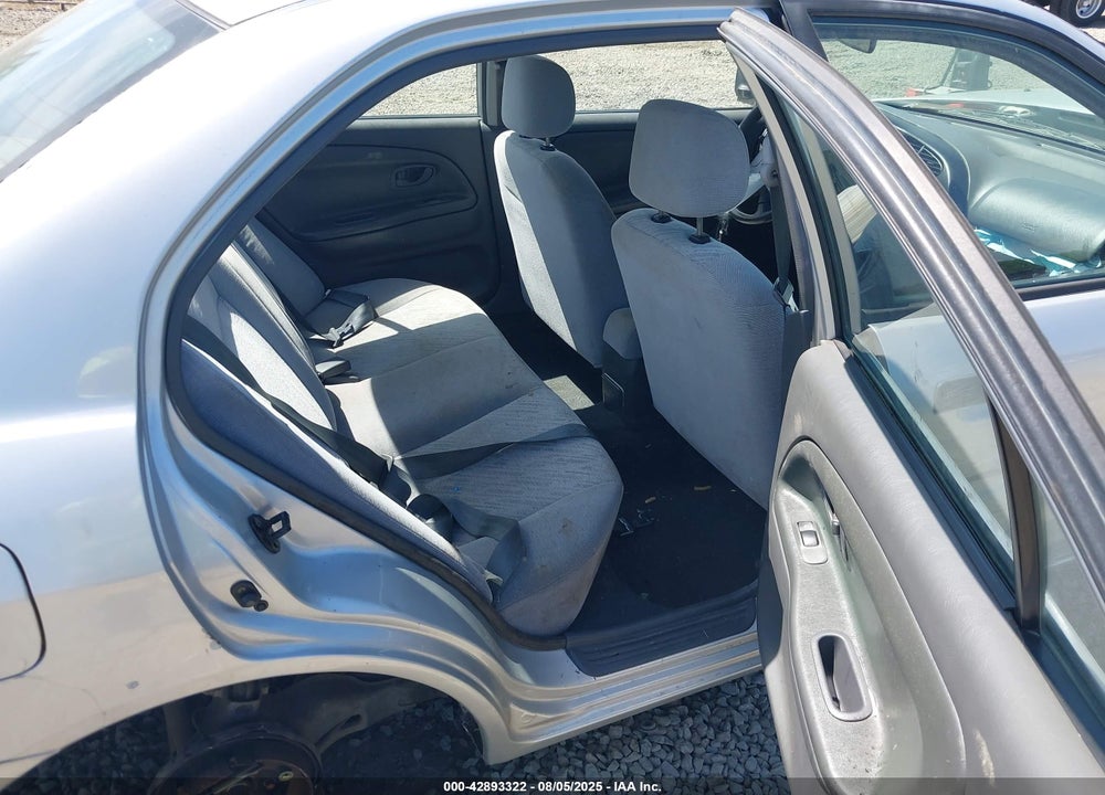 2000 MITSUBISHI MIRAGE DE VIN: JA3AY26C4YU060327