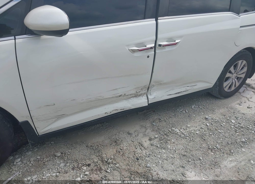 2017 HONDA ODYSSEY EX-L VIN: 5FNRL5H65HB020715