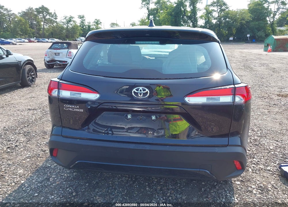 2025 TOYOTA COROLLA CROSS VIN: 7MUAAAAG3SV133618