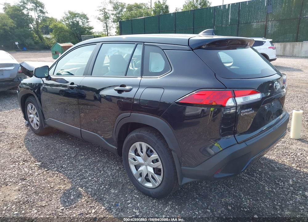 2025 TOYOTA COROLLA CROSS VIN: 7MUAAAAG3SV133618