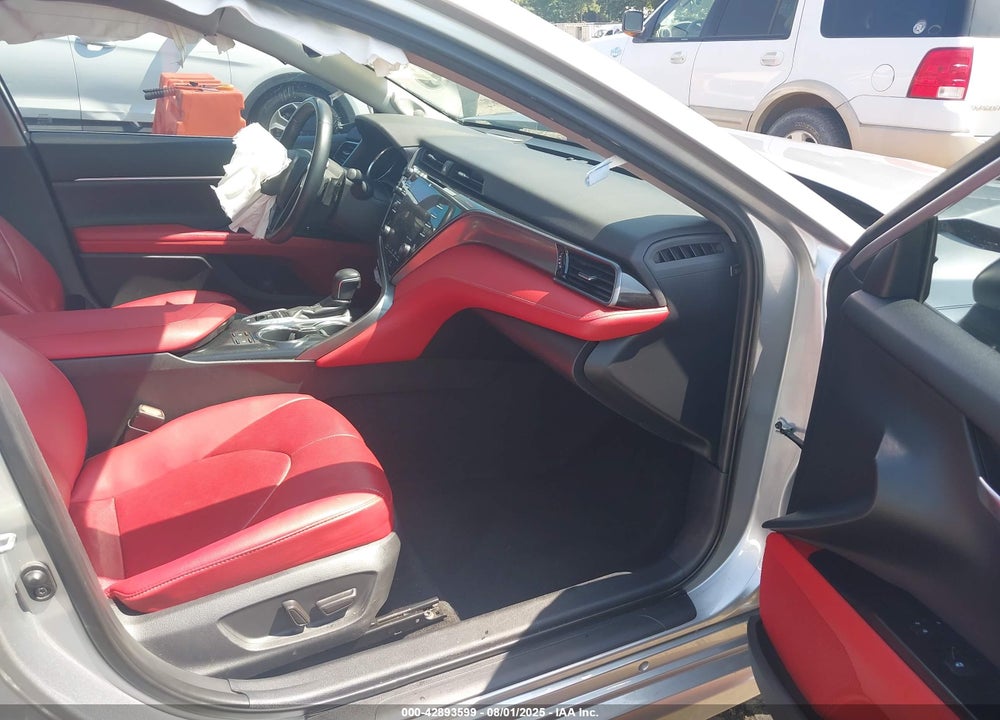 2020 TOYOTA CAMRY VIN: 4T1KZ1AK2LU033952