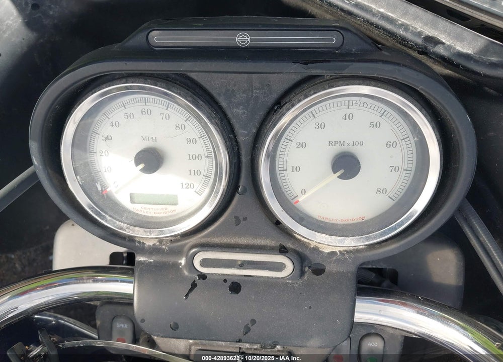2006 HARLEY-DAVIDSON FLTRI VIN: 1HD1FSW106Y611458
