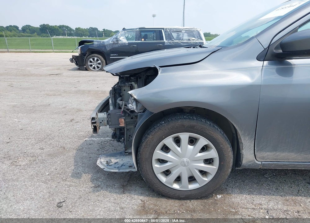 2016 NISSAN VERSA VIN: 3N1CN7APXGL877632