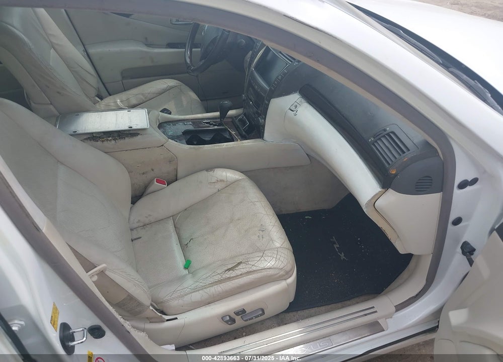 2007 LEXUS LS 460 VIN: JTHBL46F475011288