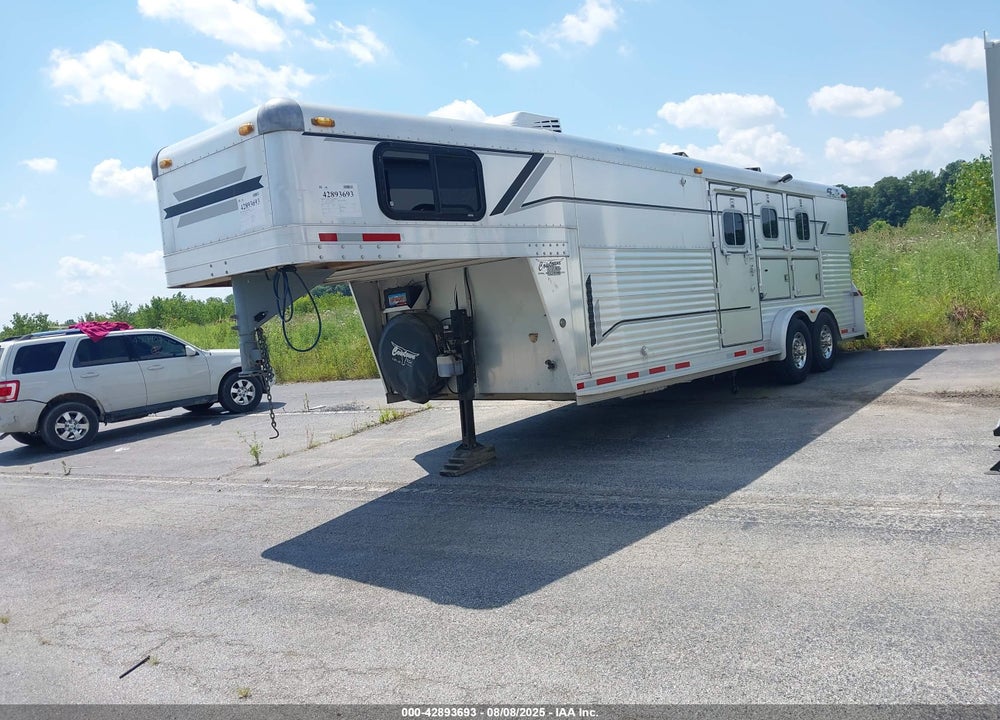 2000 FORETRAVEL 30FT W/LIVING QTR VIN: 4FKWG2229Y0016645
