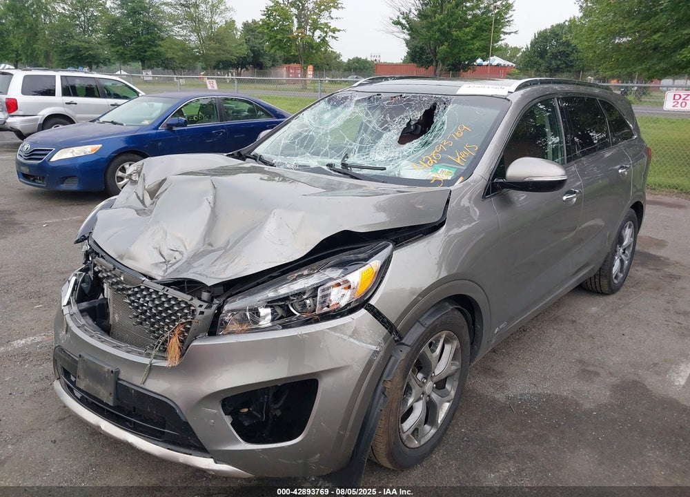 2018 KIA SORENTO 3.3L SX VIN: 5XYPKDA57JG422336