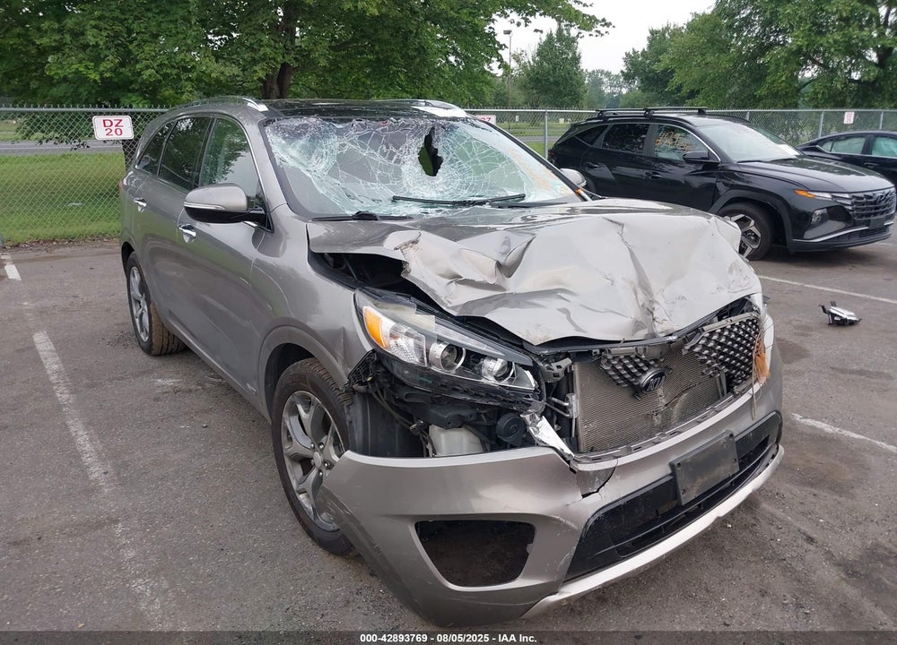 2018 KIA SORENTO 3.3L SX VIN: 5XYPKDA57JG422336