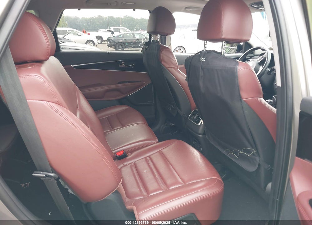 2018 KIA SORENTO 3.3L SX VIN: 5XYPKDA57JG422336