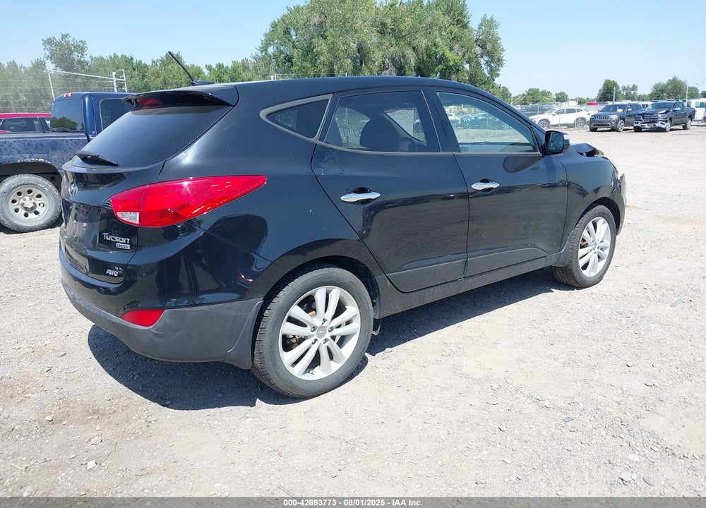 2013 HYUNDAI TUCSON LIMITED VIN: KM8JUCAC2DU772190