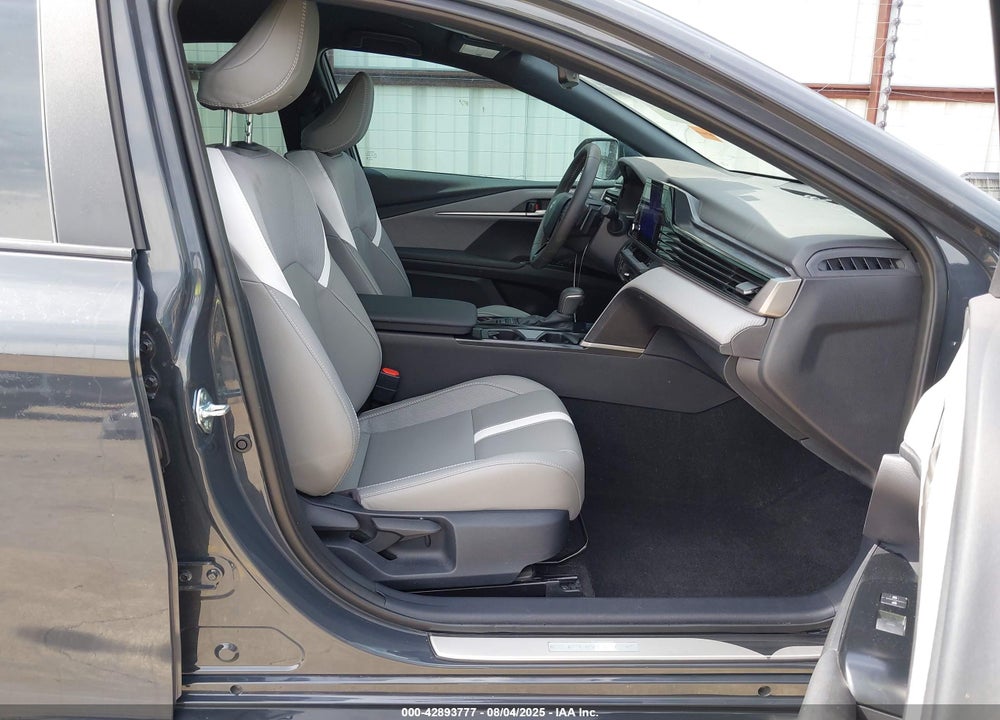 2025 TOYOTA CAMRY VIN: 4T1DAACK1SU094849