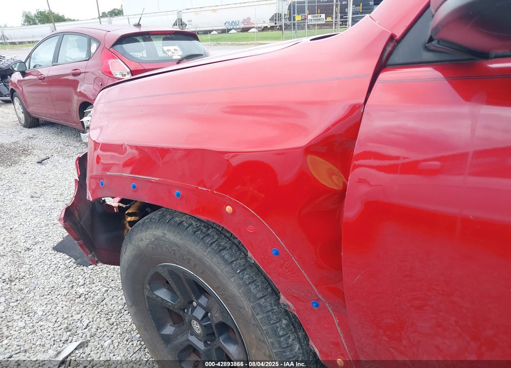 2015 TOYOTA 4RUNNER VIN: JTEZU5JR5F5106053