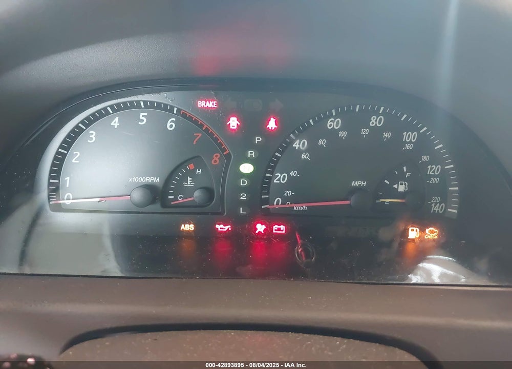 2003 TOYOTA CAMRY LE VIN: 4T1BE32K13U118223
