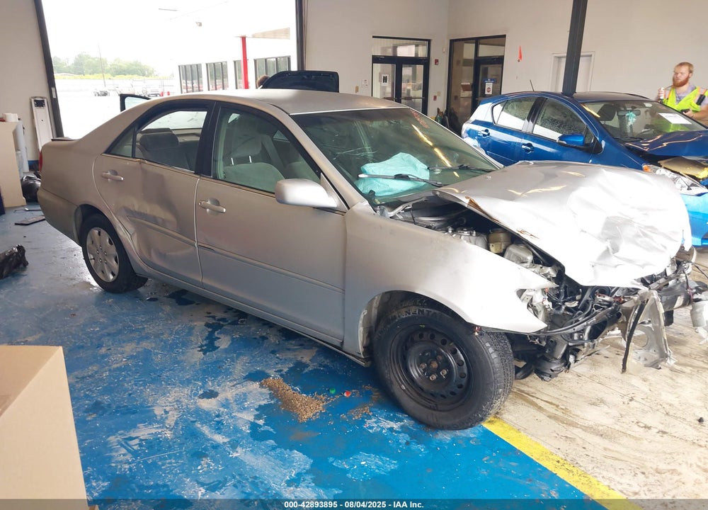 2003 TOYOTA CAMRY LE VIN: 4T1BE32K13U118223
