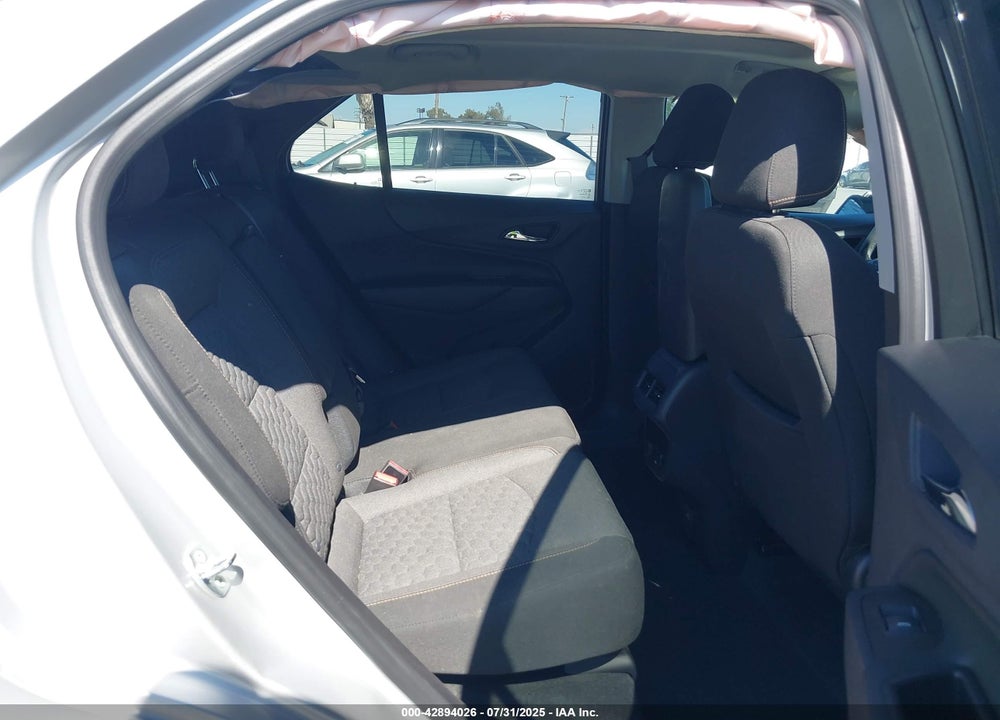 2018 CHEVROLET EQUINOX VIN: 2GNAXKEXXJ6152854