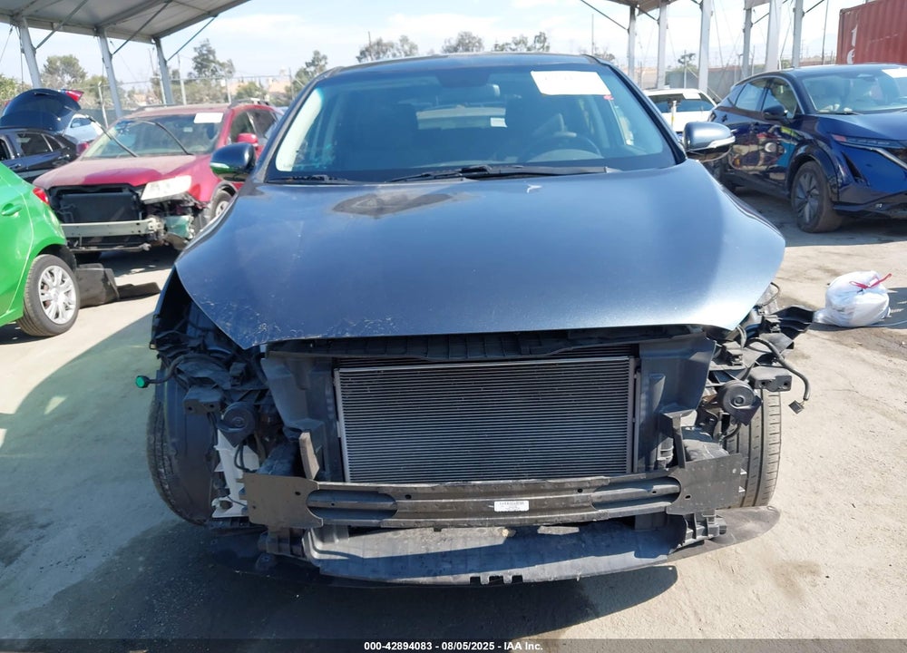 2020 KIA SORENTO VIN: 5XYPG4A38LG626825