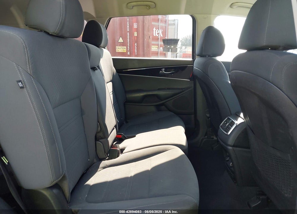 2020 KIA SORENTO VIN: 5XYPG4A38LG626825