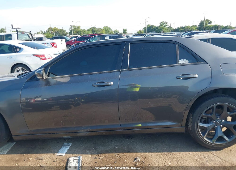2021 CHRYSLER 300 VIN: 2C3CCABG4MH520485