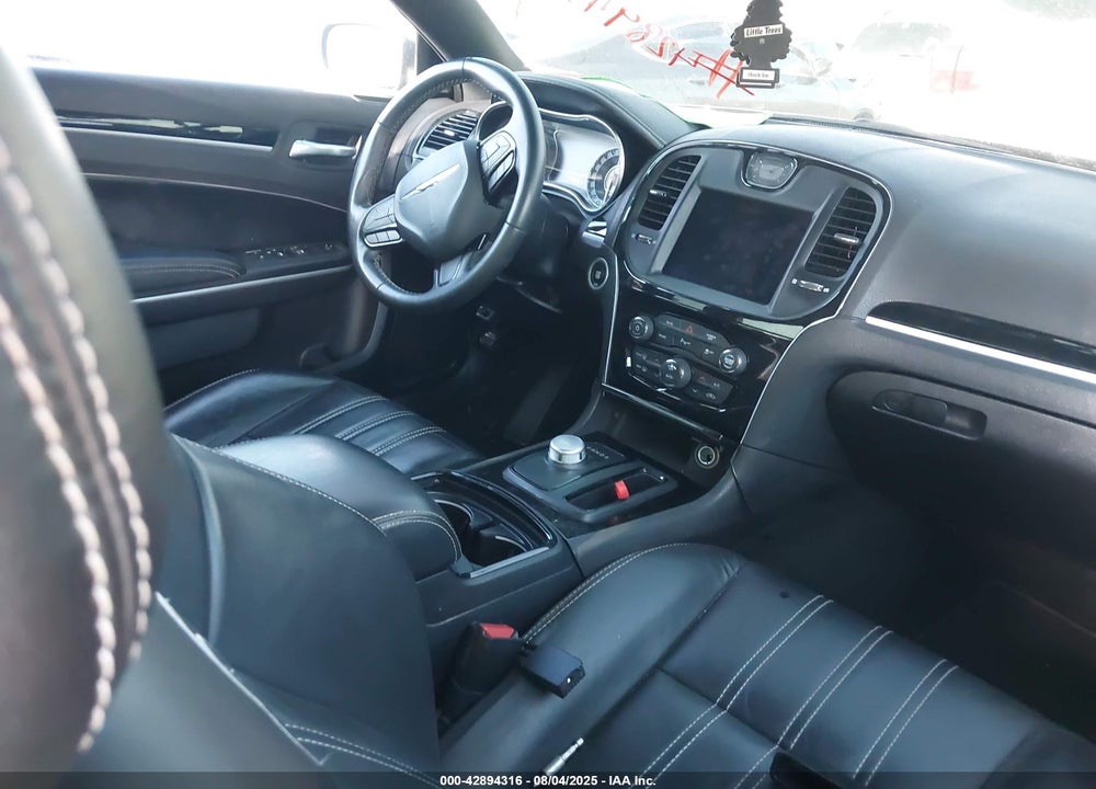 2021 CHRYSLER 300 VIN: 2C3CCABG4MH520485