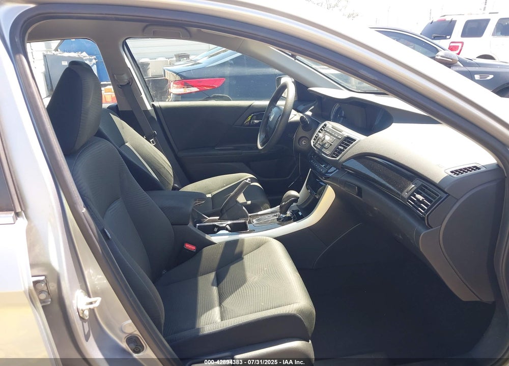 2017 HONDA ACCORD LX VIN: 1HGCR2F38HA206433