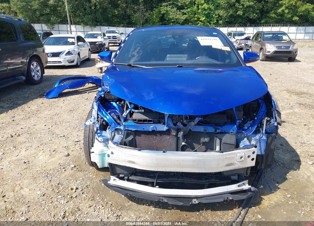2020 TOYOTA C-HR VIN: NMTKHMBX6LR117035