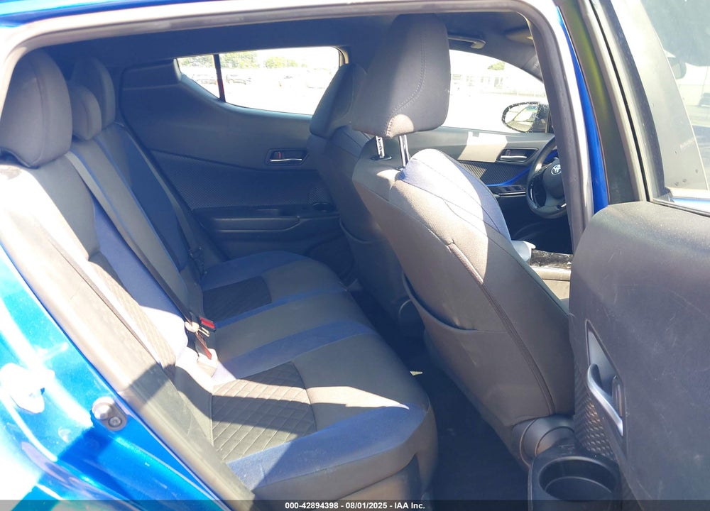 2020 TOYOTA C-HR VIN: NMTKHMBX6LR117035