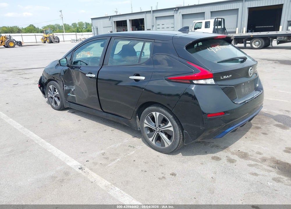 2018 NISSAN LEAF SV VIN: 1N4AZ1CP5JC303838