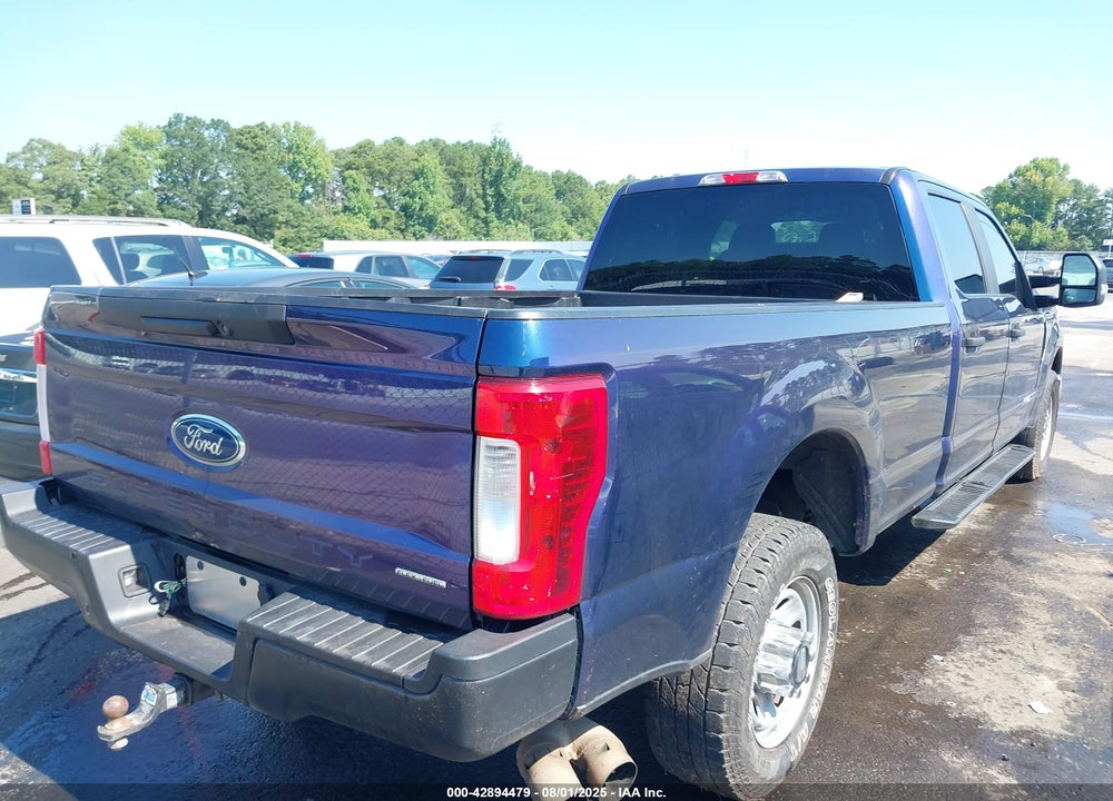 2017 FORD F-350 CHASSIS VIN: 1FD7W3ET7HEC03902