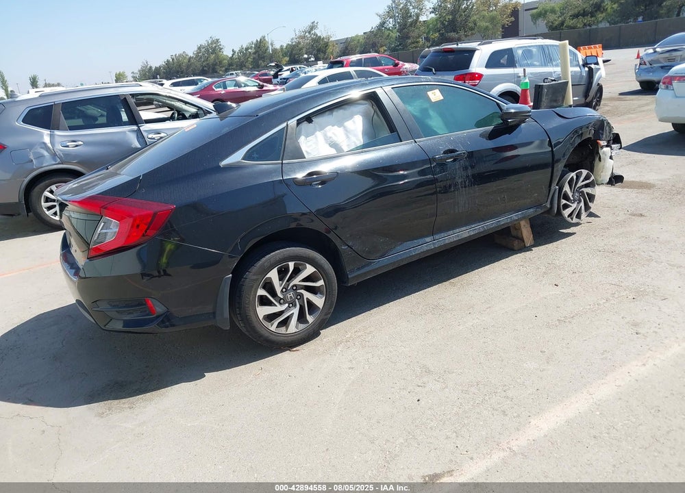 2018 HONDA CIVIC VIN: 2HGFC2F77JH518736
