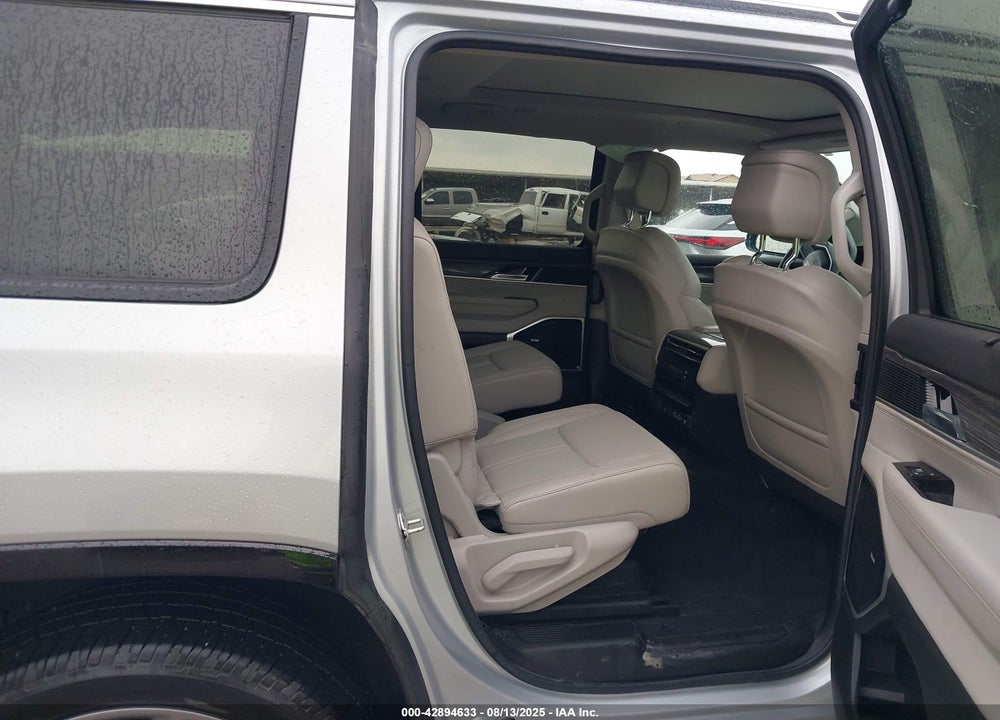 2022 JEEP WAGONEER VIN: 1C4SJUDT3NS106200