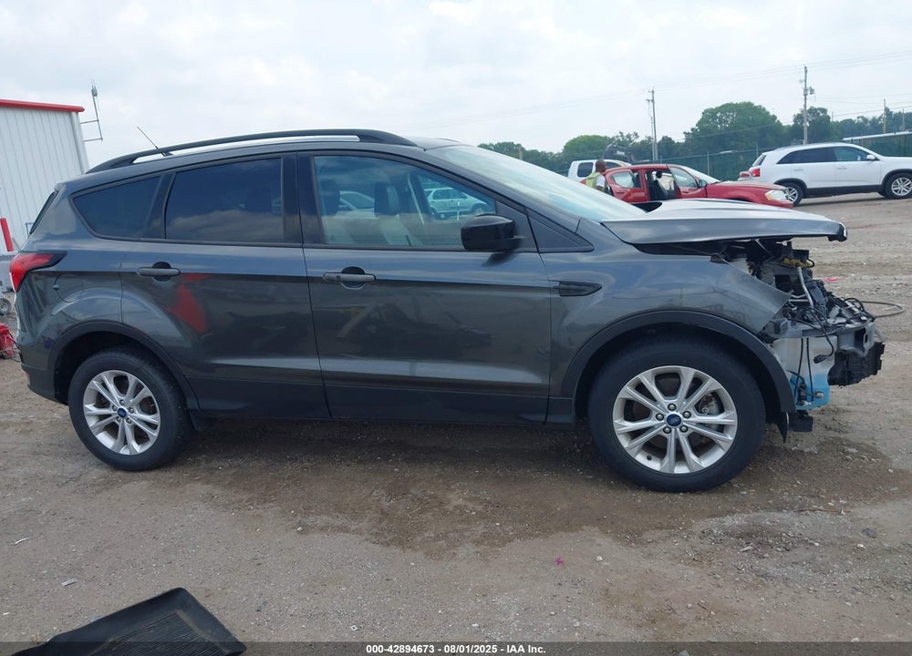 2019 FORD ESCAPE SE VIN: 1FMCU9GD1KUA77479